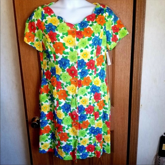 Laura Madrigano Dresses & Skirts - COPY - Beautiful Vintage Bright Flower Print Dres…